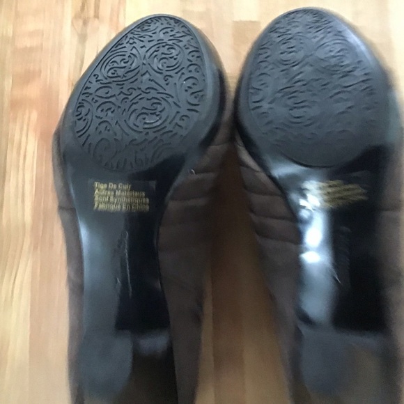 Clarks Artisan Society Gown II Brown Booties 62325 Women's US 9. - Picture 6 of 6